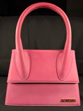 Authentic Jacquemus Pink Le Grand Chiquito Leather Top-Handle Bag